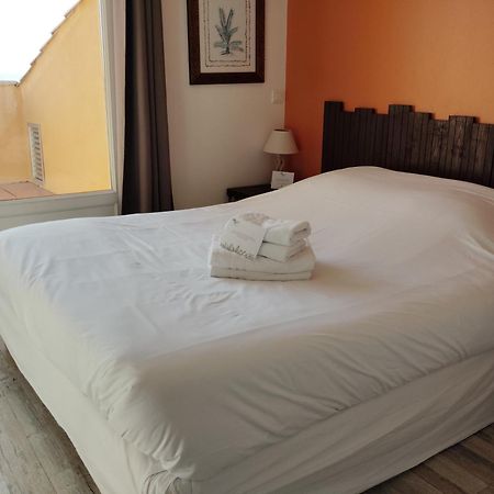 Hotel Les Calanques Les Issambres Buitenkant foto